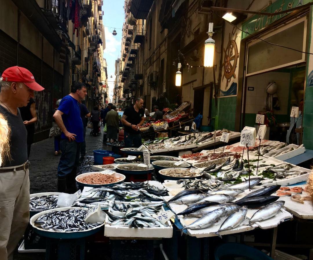 Casa "G&G Pignasecca" Leilighet Napoli Eksteriør bilde
