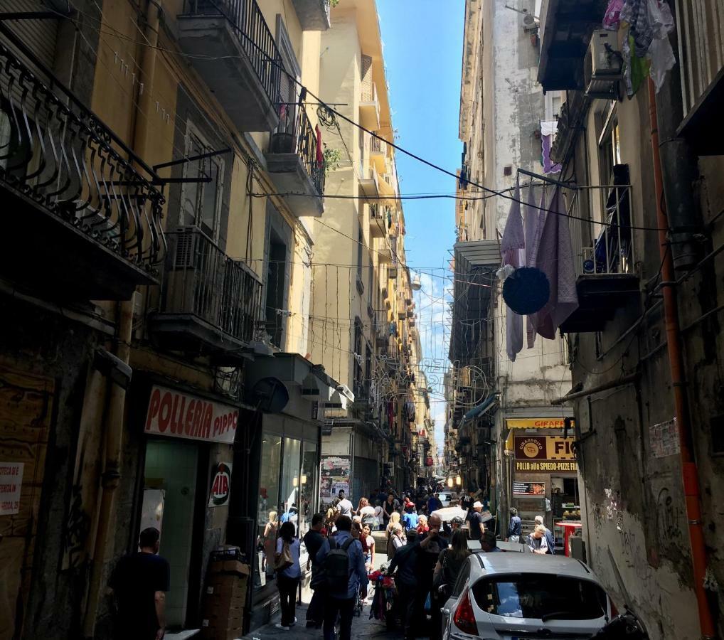 Casa "G&G Pignasecca" Leilighet Napoli Eksteriør bilde